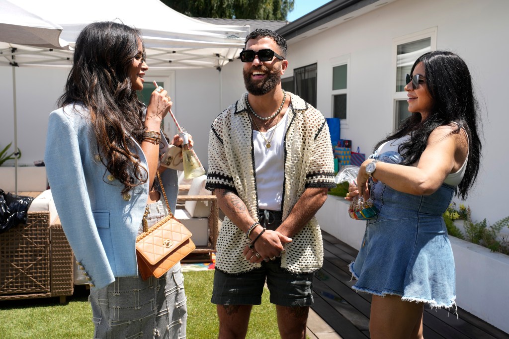 The Valley: Persian Style 