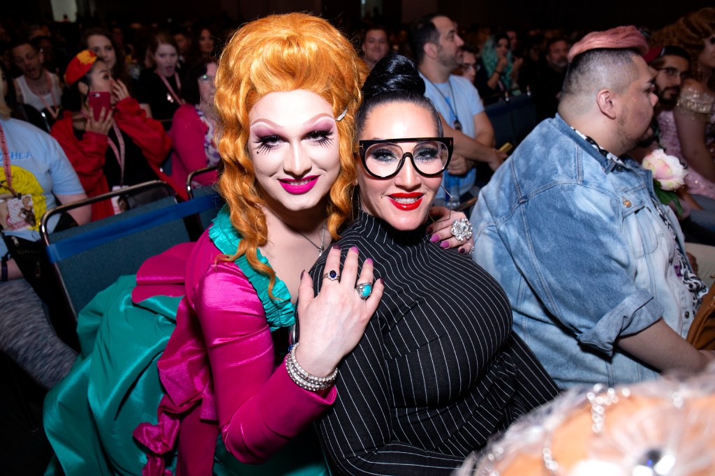 Jinkx Monsoon and Michelle Visage sitting in the audience at DragCon