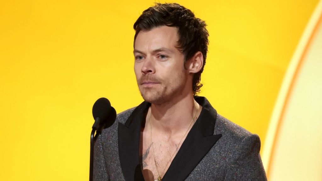 Harry Styles Addresses Viral Hairline Rumors