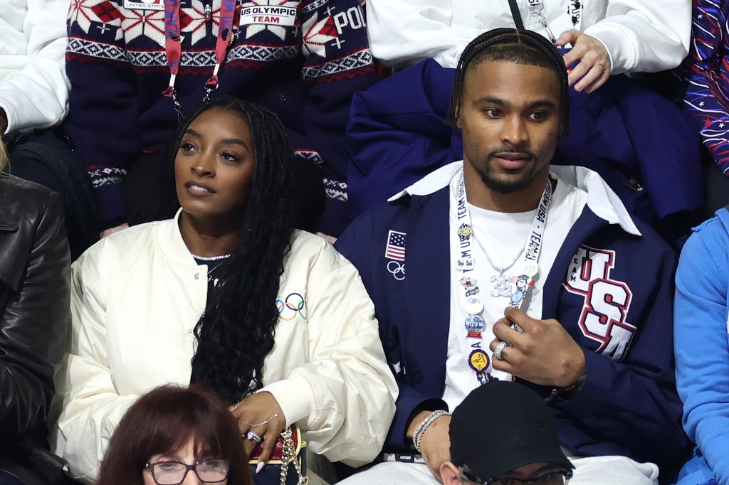 Jonathan Owens wife Simone Biles