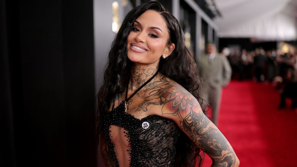 Kehlani Flaunts a Dramatic Cutout Dress on the Grammys Carpet