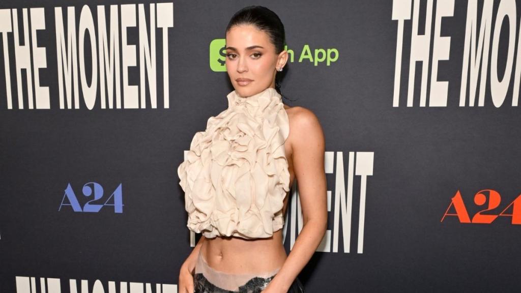 Kylie Jenner Models Bikini Look for SKIMS in New Pictures