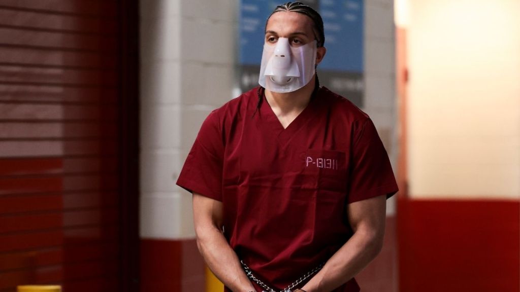 Patriots' Mack Hollins' Prison Uniform Look Goes Viral