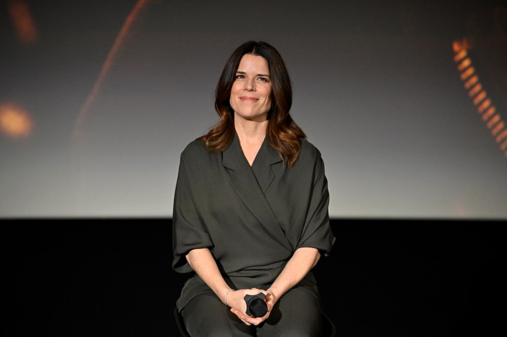 Neve Campbell
