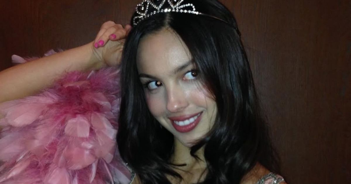 Olivia Rodrigo’s Blumarine Birthday Look Evokes Classic Princess Style