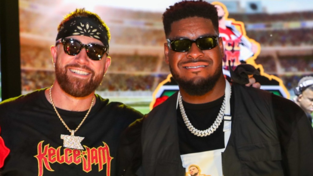 Travis Kelce's Teammate Talks About His Comeback