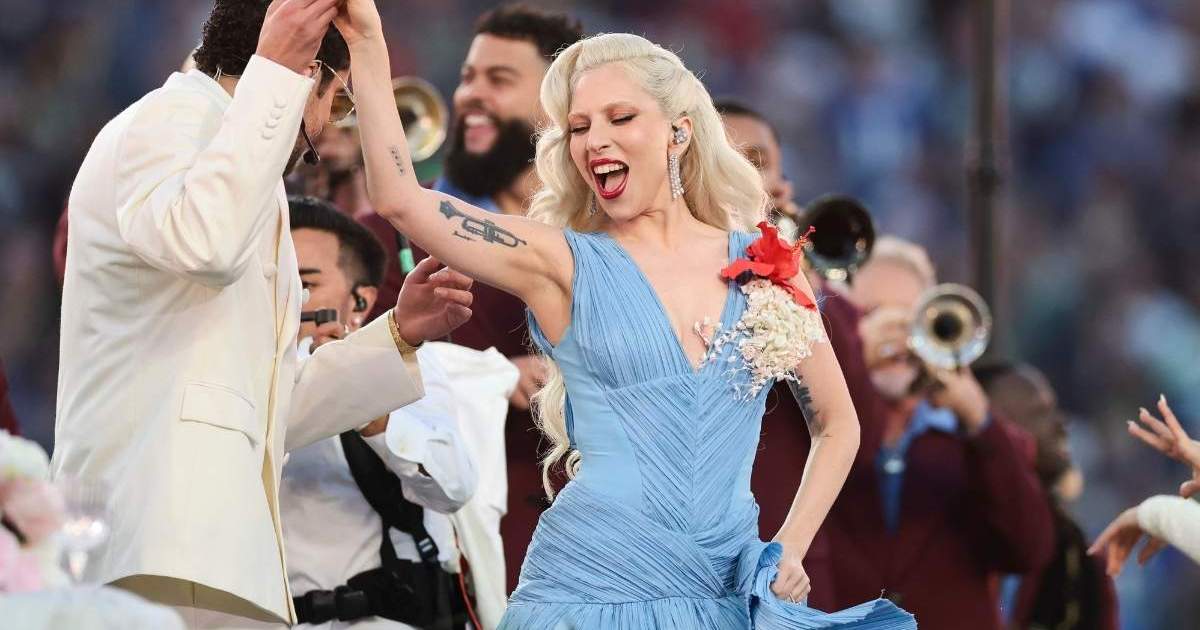 Lady Gaga’s Luar Flamenco Dress for Super Bowl Featured Puerto Rico Tribute