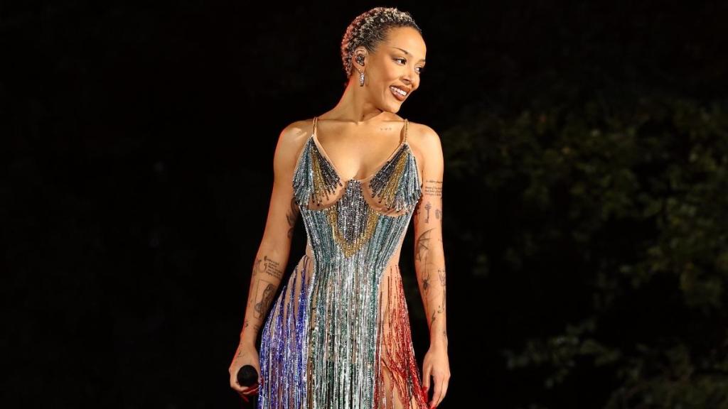 Doja Cat Dials It Down in Bodysuit With Bold Neckline for Peru Concert
