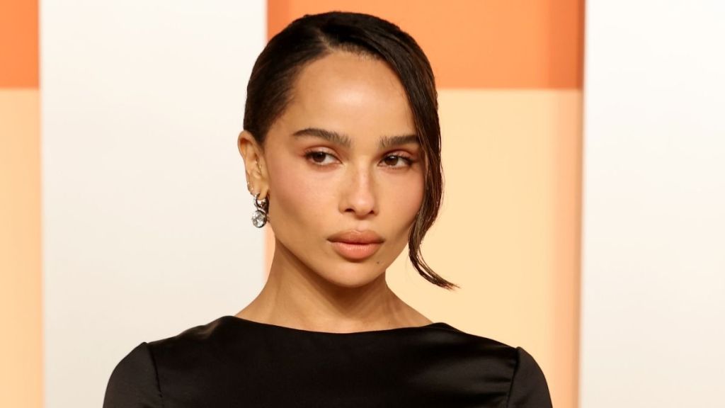 Zoe Kravitz & Harry Styles Likely Got Engaged Over New Year — Source