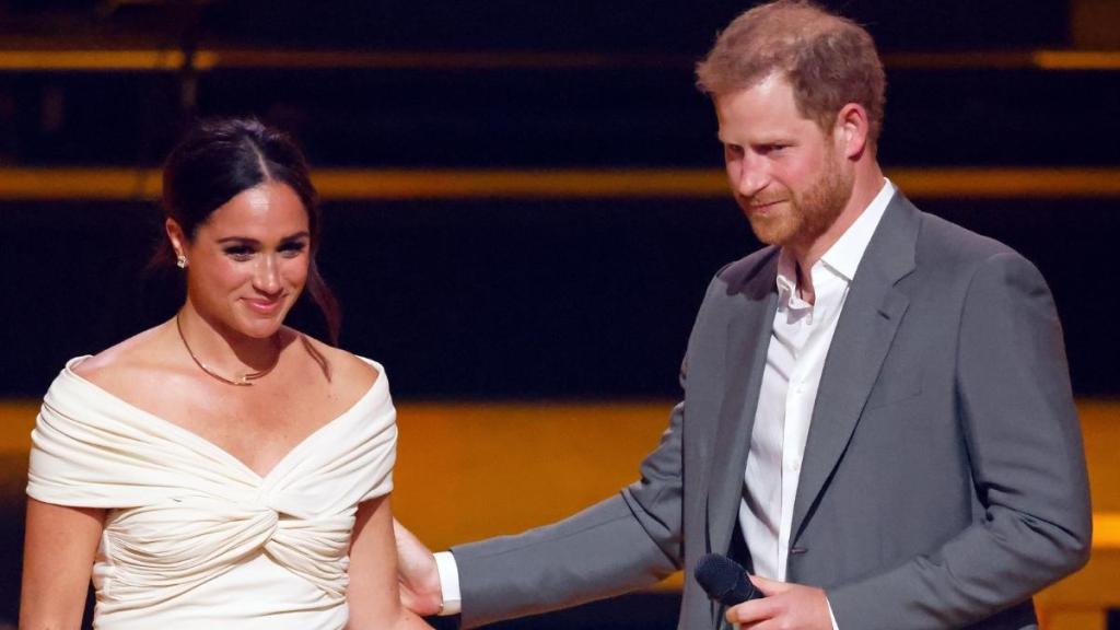 Meghan Markle's Tell-All Opportunity Blocked by Prince Harry — Source