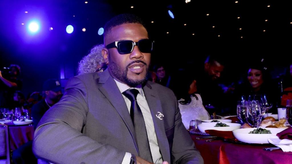 Ray J Sparks Concerns After Seemingly Bleeding While Performing