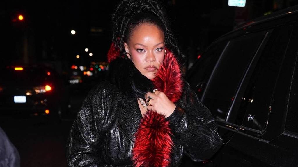 Rihanna's Savage x Fenty Bustier Top Boldly Hangs by 2 Strings