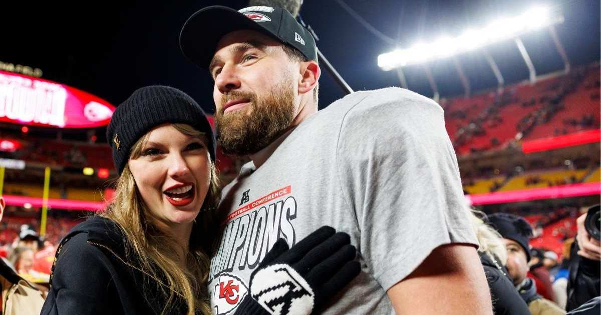 Travis Kelce Makes Risqué Reference to Taylor Swift in Valentine’s Day Card