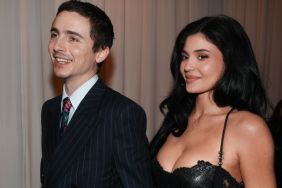 Timothee Chalamet Kisses GF on Casual Pizza Date Night