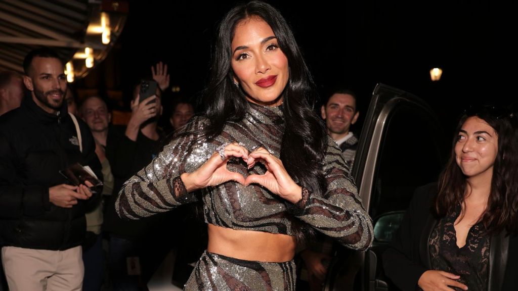 Nicole Scherzinger Brings Glam in Crop Top in New Video