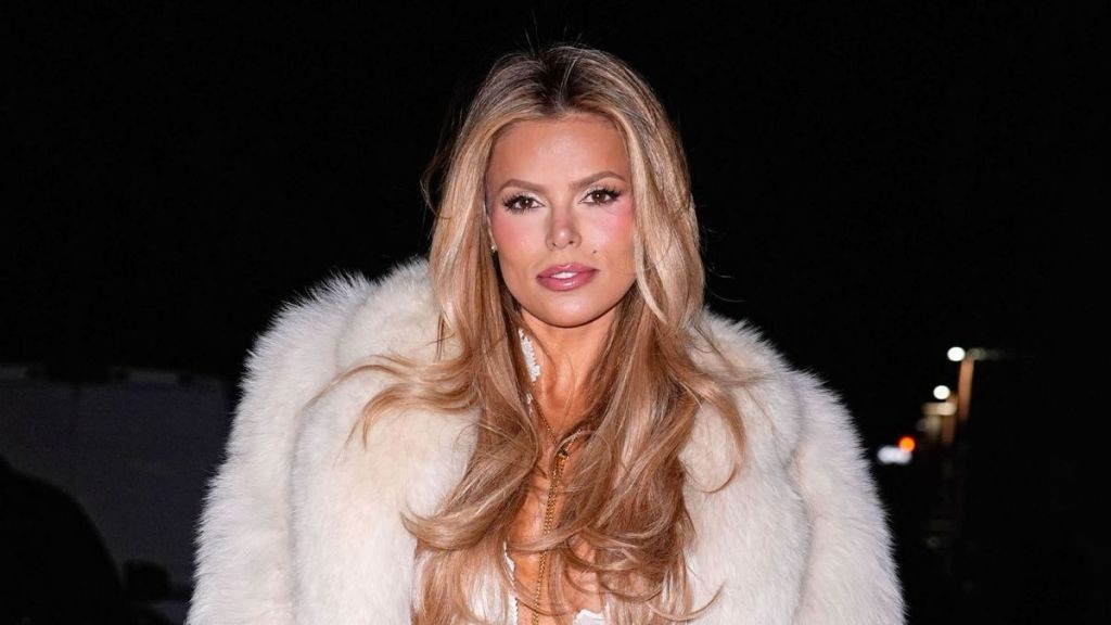 Brooks Nader Owns the Yacht Deck in Eye-Catching High-Slit Fit