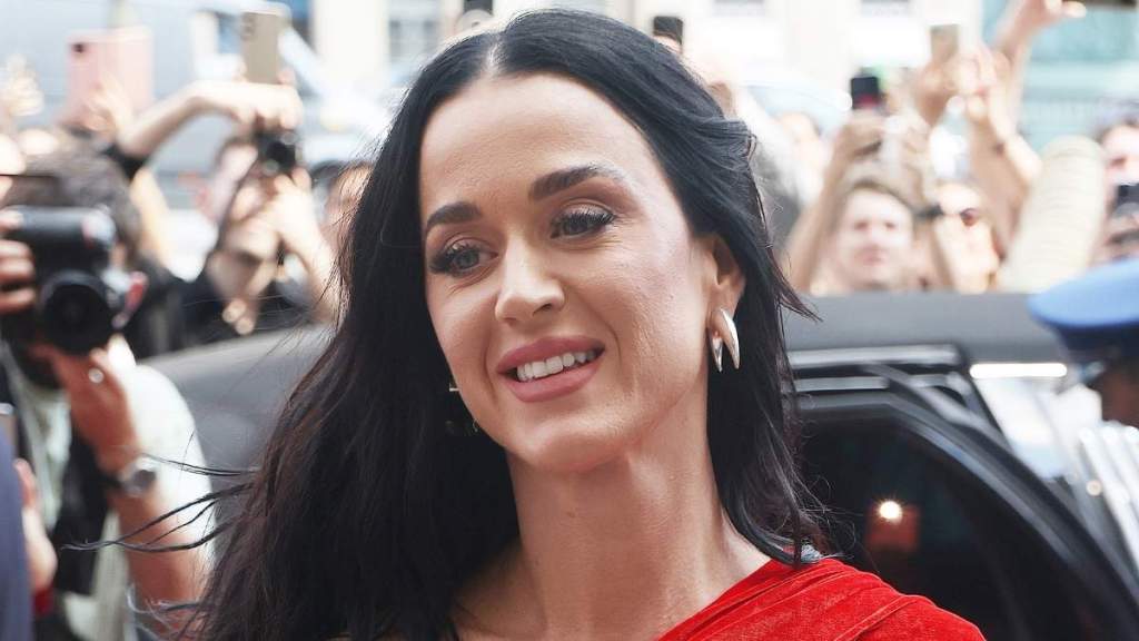Katy Perry Keeps It Chic in Strapless Top as New Relationship Grabs Attention