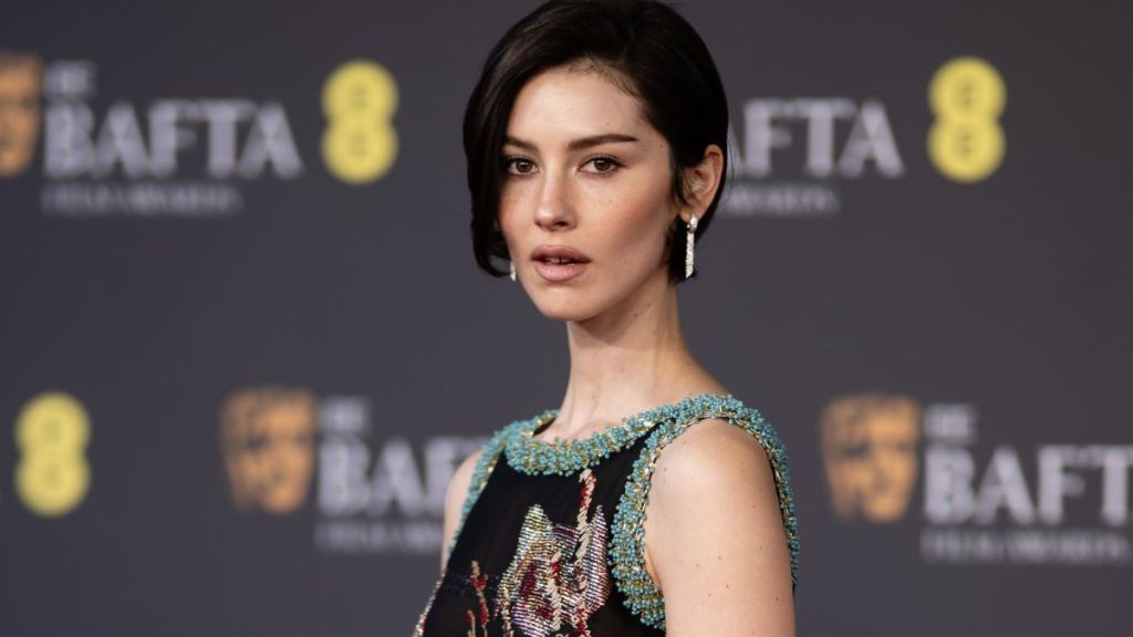 Gracie Abrams’ BAFTAs Look Declared an Instant Icon