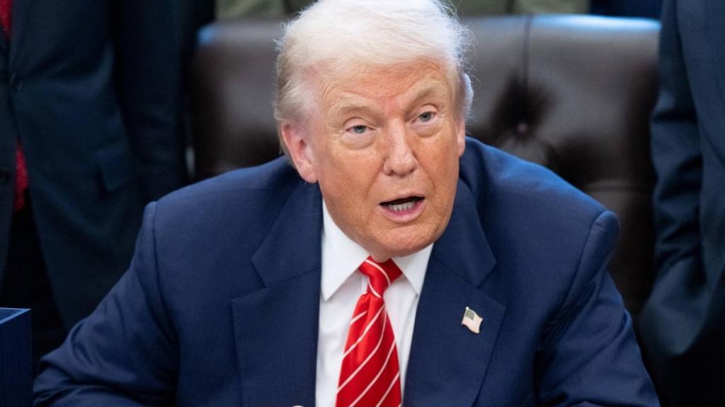 Donald Trump Admits Not Using AI But Calls It 'Greatest Job Producer'