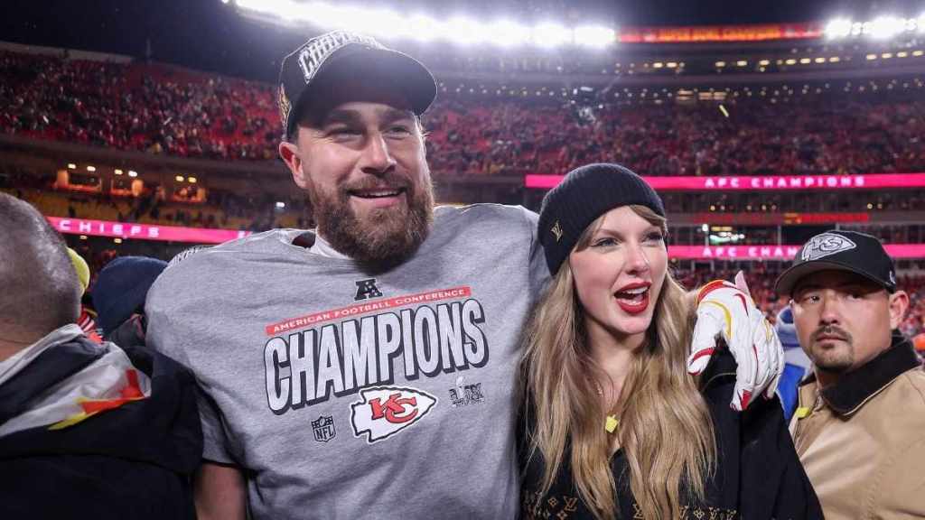 Travis Kelce’s Viral Golf Clip Ignites Taylor Swift Song Talk