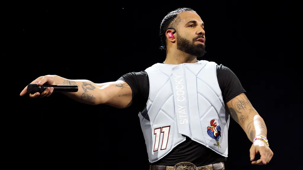 Patriots Super Bowl Loss Costs Drake $1M, Fueling ‘Curse’ Rumors