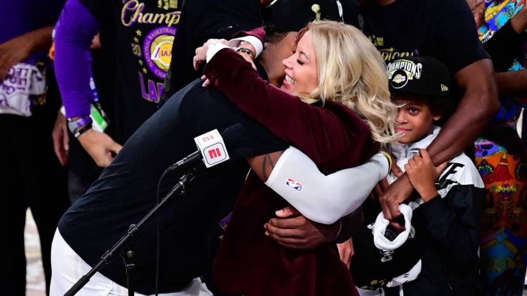 Lakers’ Jeanie Buss’ Remarks Ignite LeBron James Retirement Talk