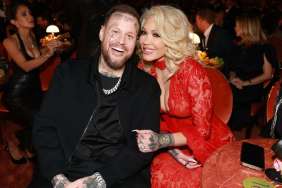 Jelly Roll Tears Up During Grammys Speech As He Praises Wife