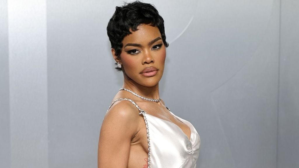 Teyana Taylor Lights Up the Oscar Party in Completely Backless Dress