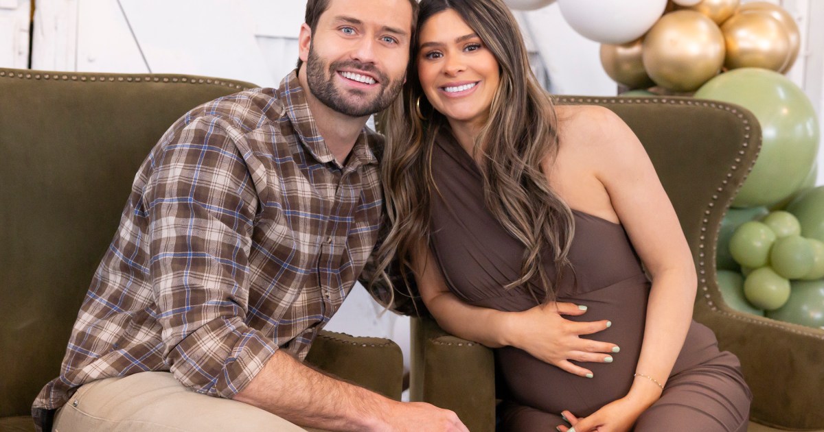 Bachelorette Taylor Frankie Paul and Baby Daddy Dakota&hellip;