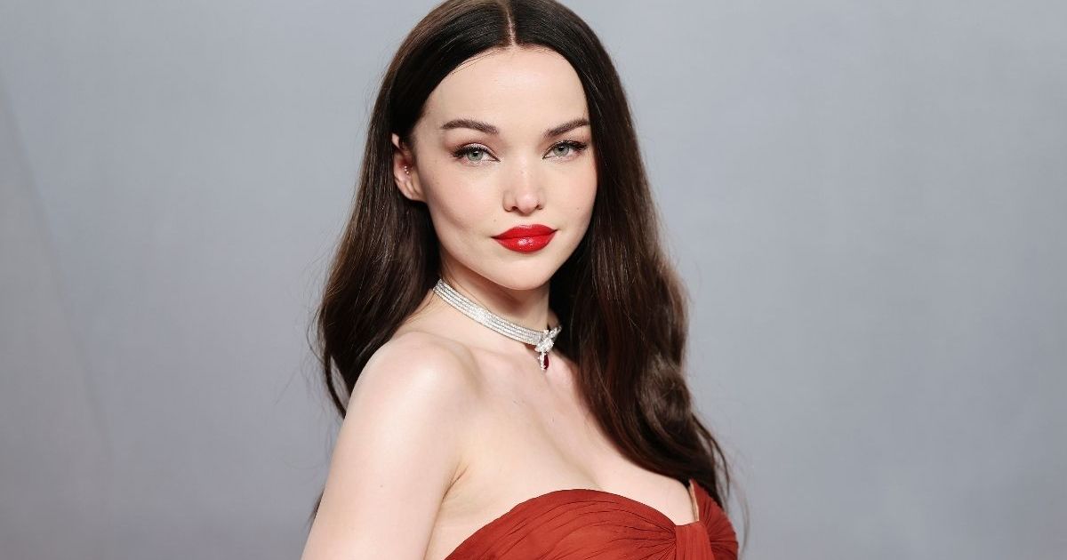 Dove Cameron Drops Jaw-Dropping Bikini Shots in New Beach Photo Dump