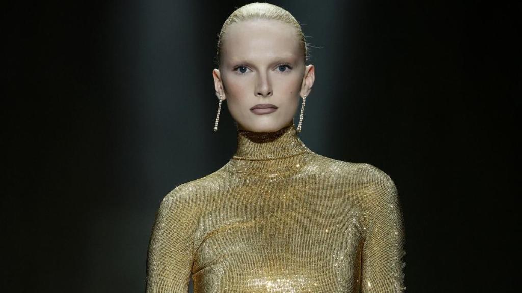 Alex Consani Dazzles in Daring Sheer Schiaparelli Corset Dress