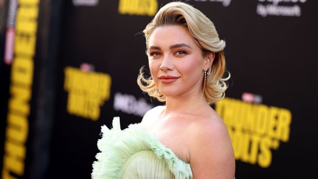 Florence Pugh's Strapless Elie Saab Gown Boasts Dangerously High Slit
