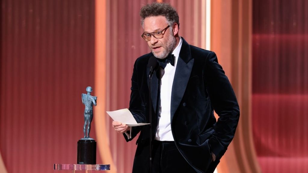 Seth Rogen Accepts Catherine O'Hara's Award, Gets Emotional