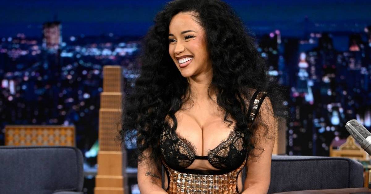 Cardi B's Risqu&eacute; Dress Look Takes Over The Tonight Show Appearance