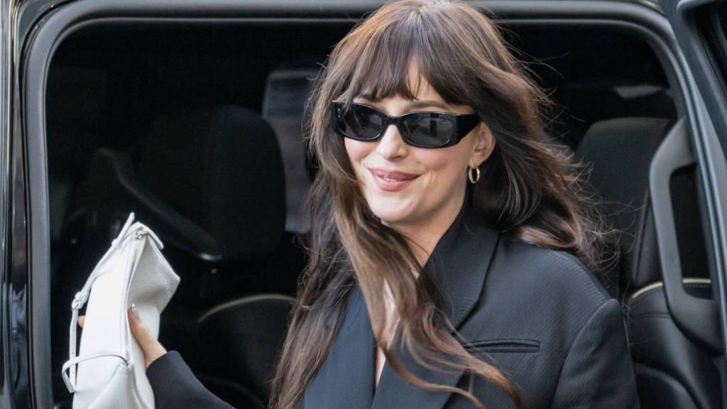 Dakota Johnson 'Playing the Field' After Chris Martin Split — Source