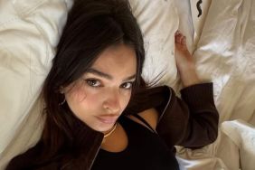 Emily Ratajkowski Keeps It Bold in Swimsuit Look Amid Oscars Hype