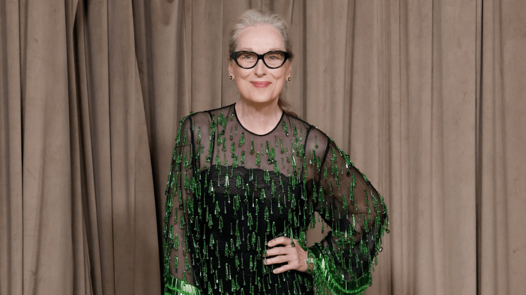 Meryl Streep's Schiaparelli Coat Dress Comes With Not 1 but 3 High Slits