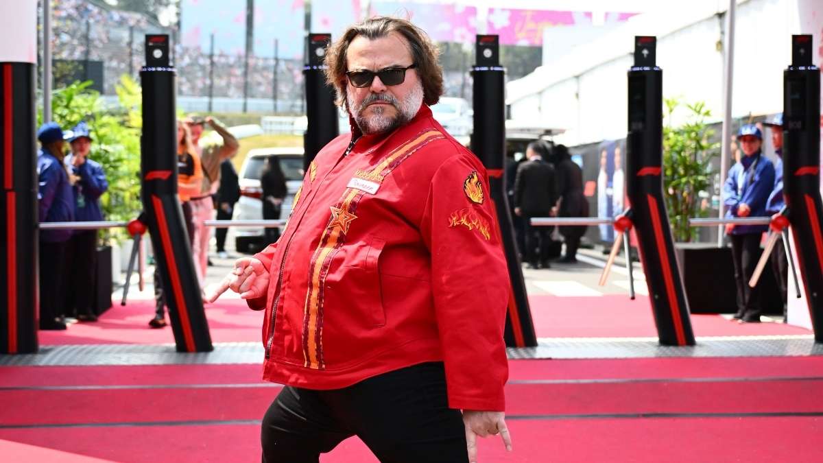 Jack Black Picks 20 Year Old Video Game As His Next Live Action Quest Jack Black Suzuka 