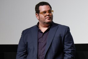 Josh Gad