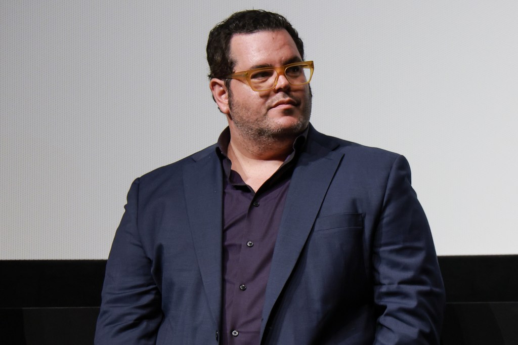 Josh Gad