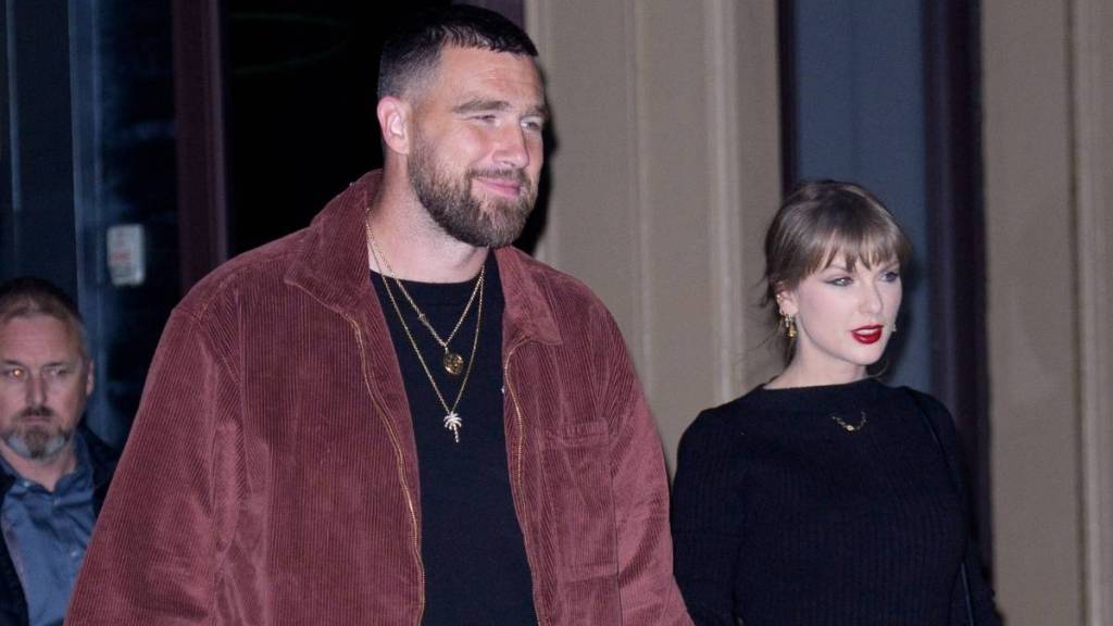Travis Kelce & Fiancee Spotted 'Mingling' With Beyonce at Oscars Afterparty — Source