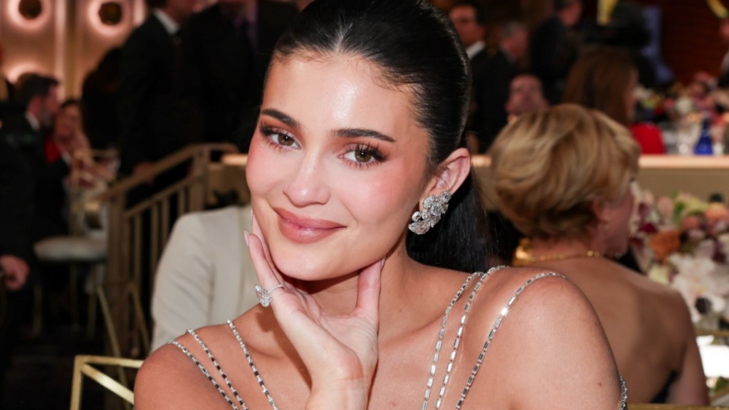 Kylie Jenner Poses in Striking Bikini Look for Vanity Fair Cover