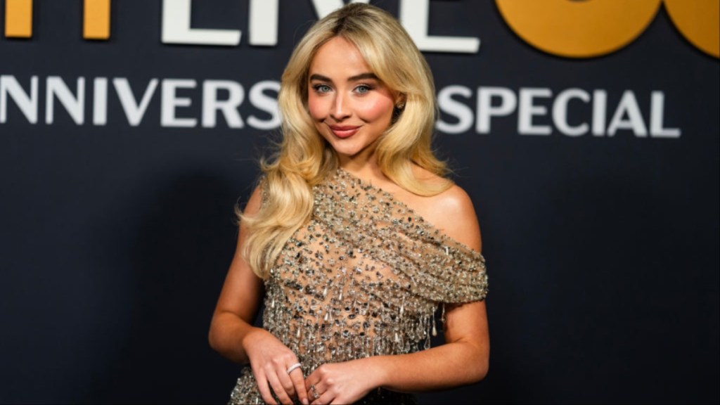 Sabrina Carpenter's Pierim Souvenirs Crop Top Is on Theme for Brazil