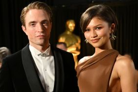 Zendaya's Louis Vuitton Gown Comes With Super High Slit for Oscars