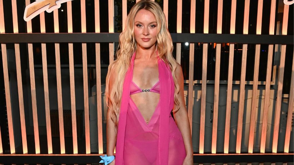 Zara Larsson’s Dior Dress’ Ridiculously High Slit Is Held by Strings
