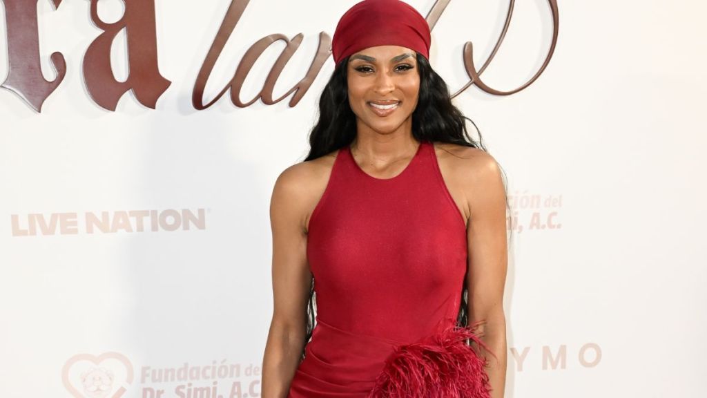 Ciara’s Fully Sheer Bronx & Banco Skirt Also Flaunts a Super High Slit