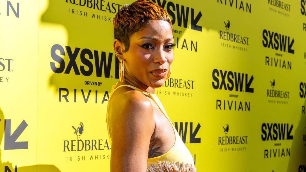 Keke Palmer's Roberto Cavalli Gown Features an Oh-So-Bold Side Cutout