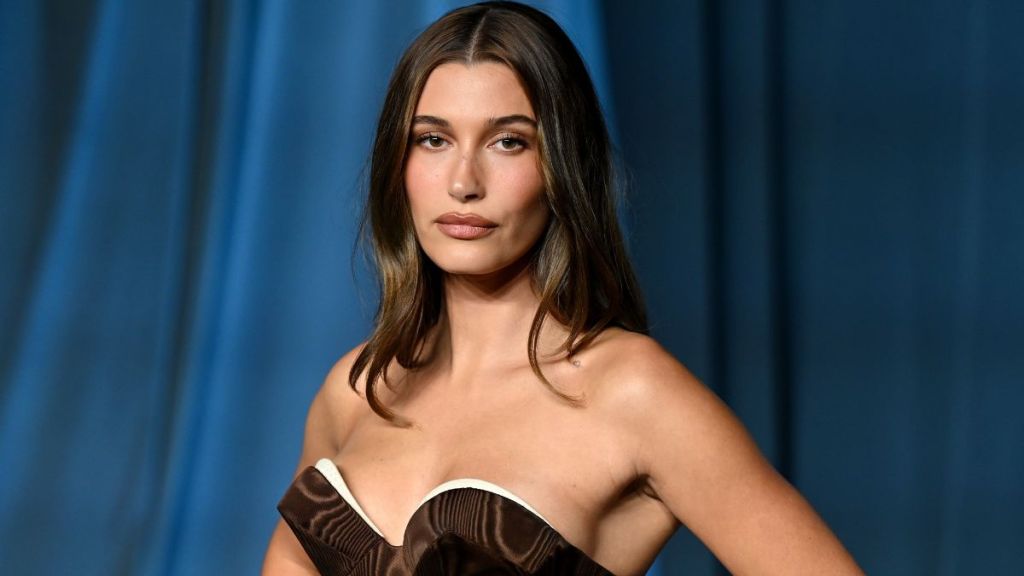 Hailey Bieber's Bikini Look Is Jaw-Droppingly Bold After Tokyo Run