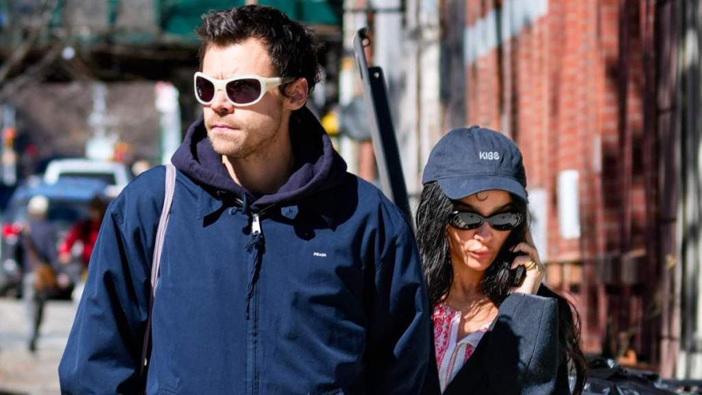 Zoe Kravitz Wears Harry Styles Merch on Couple's NYC Outing