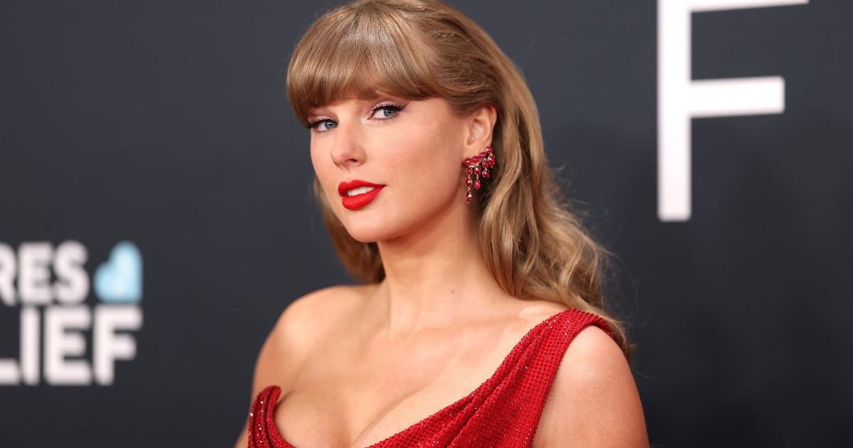 Taylor Swift To Attend iHeartRadio Music Awards Amid Wedding Rumors